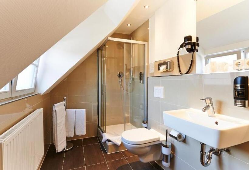 Suite, Elch Boutique