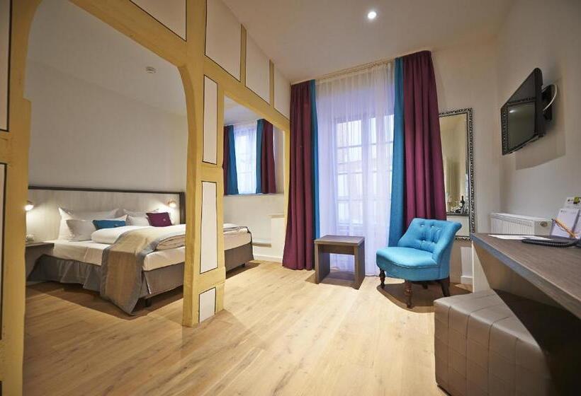 Quarto Comfort, Elch Boutique