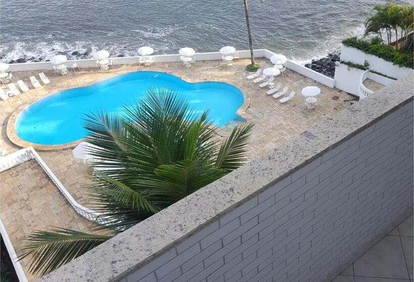 オーシャンビュースタンダードルームバルコニー付き, Ilha Porchat