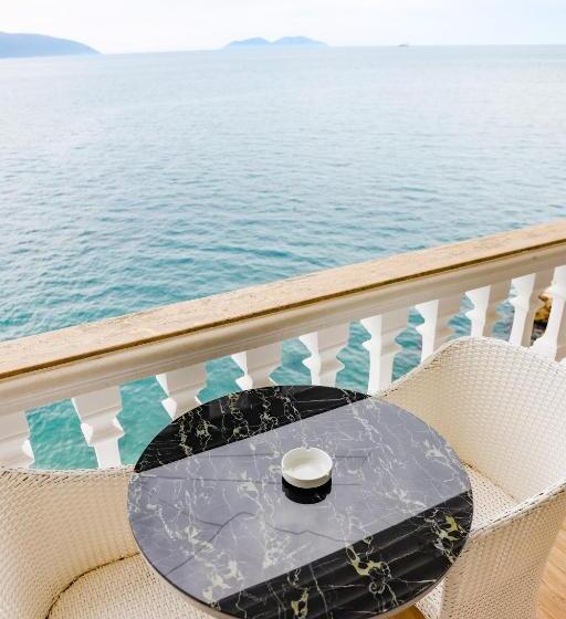 חדר סטנדרט נוף לים עם מרפסת, Liro   Adults Only