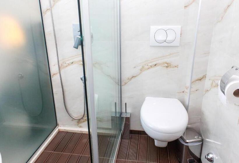 חדר סטנדרט נוף לים עם מרפסת, Liro   Adults Only