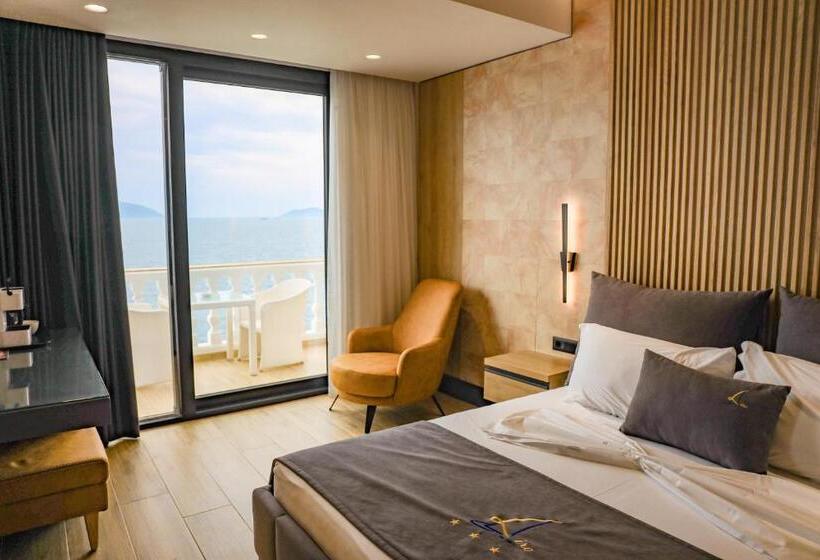 חדר דלוקס עם מרפסת נוף לים, Liro   Adults Only