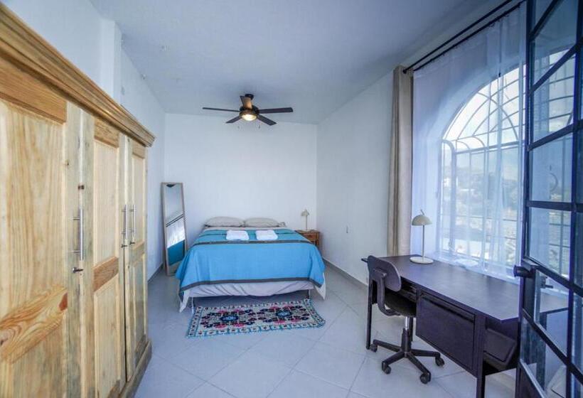 1 Bedroom Apartment Lake View, Mikaso