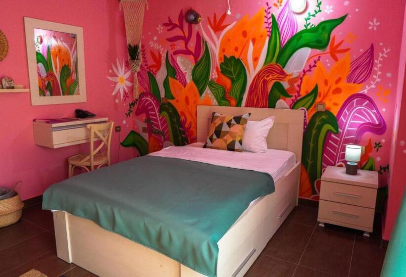 اتاق استاندارد یک نفره, Pamela Concept