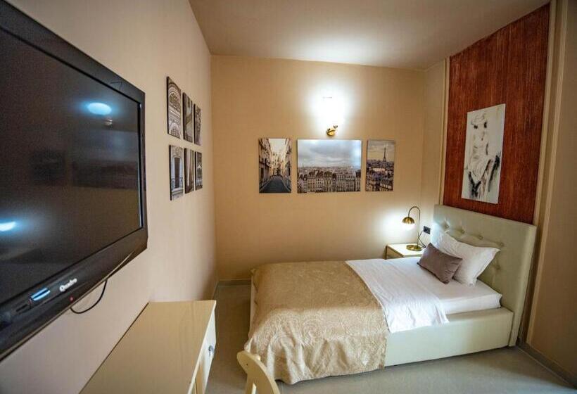 اتاق استاندارد سه نفره, Pamela Concept