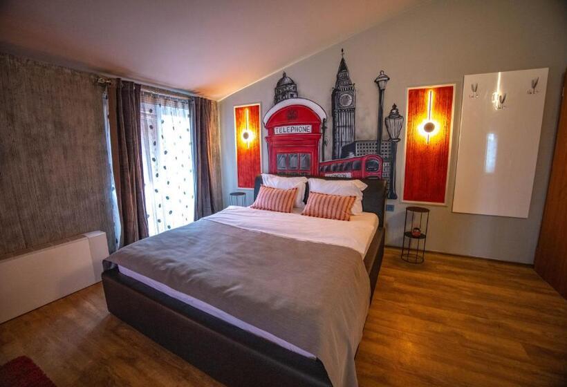 اتاق خانوادگی, Pamela Concept