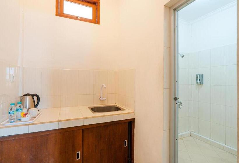 Pokój Standard, Pondok Anyar