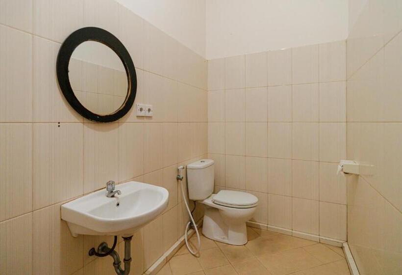 Pokój Rodzinny, Pondok Anyar