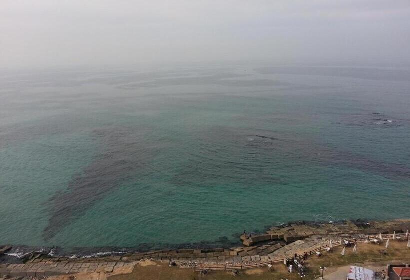 Triple Room Sea View, Royal Crown Hotel عائلات فقط