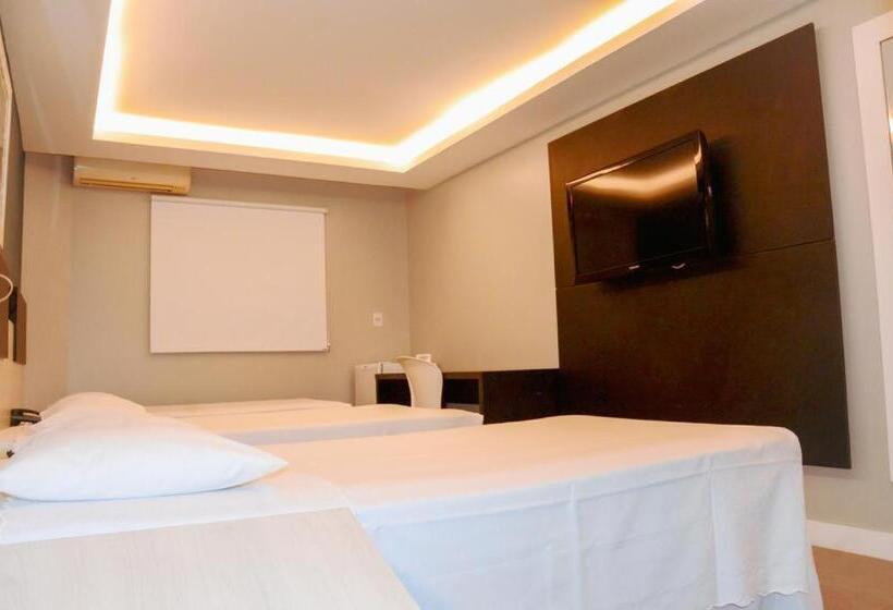 スタンダードトリプルルーム, São Domingos