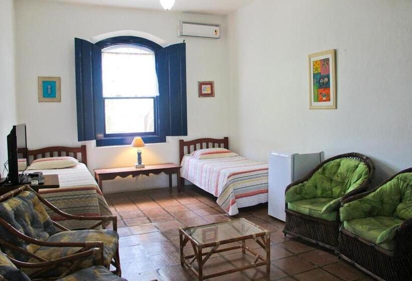 غرفة عائلية, Solar Das águas Cantantes