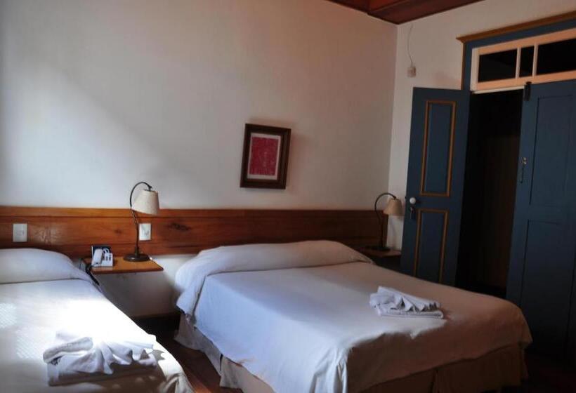 חדר סטנדרט לשלושה, Solar De Maria