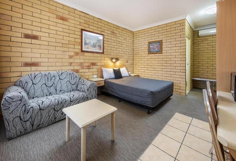 اتاق استاندارد, Roma Mid Town Motor Inn