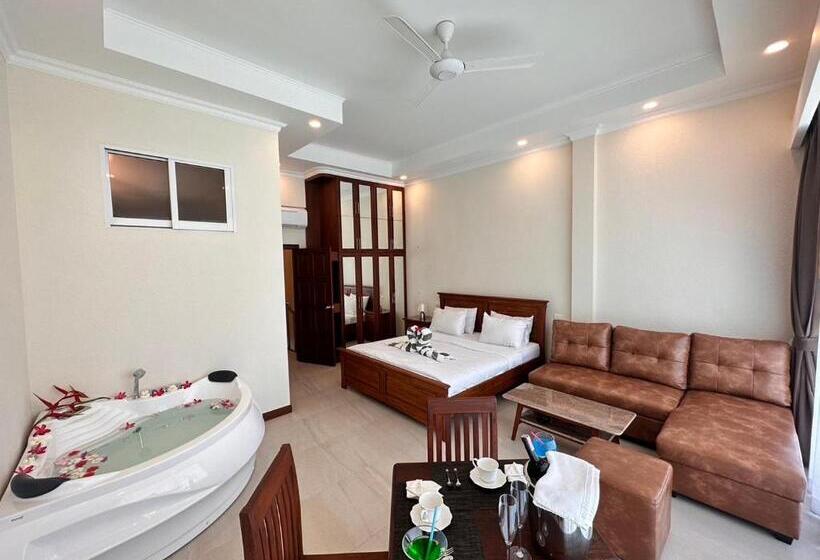 ویلای 1 خوابه, Pratamnak Residence Luxury Villas