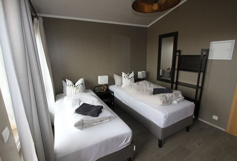 اتاق استاندارد با چشم‌انداز کوهستان, Lysuholl