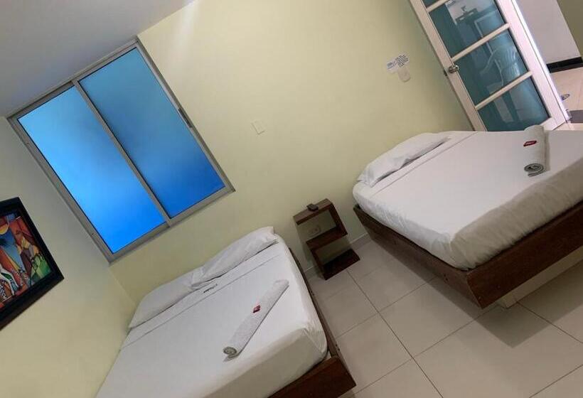 舒适三人间, Bellavista Premium Hotel Villeta