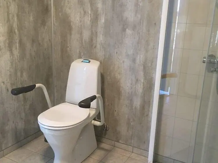 身障者適用スタンダードルーム, Værlandet Havhotell