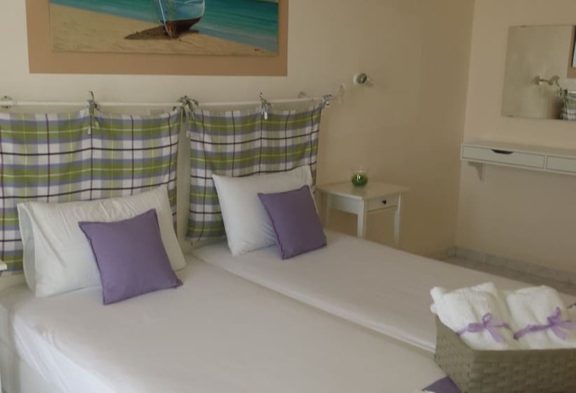 חדר סטנדרט עם מרפסת, Akrogiali