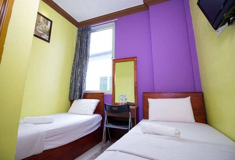 标准间, Saujana City