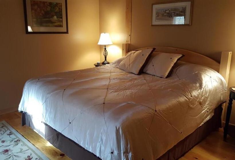 غرفة ديلوكس سرير كينج, Blueberry Fields B&b