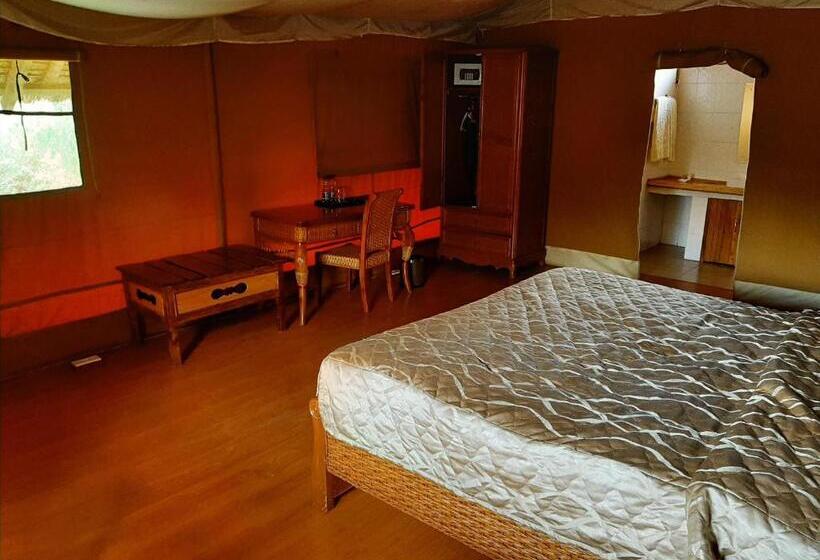 چادر با خدمات رفاهی استاندارد, Aa Lodge Amboseli