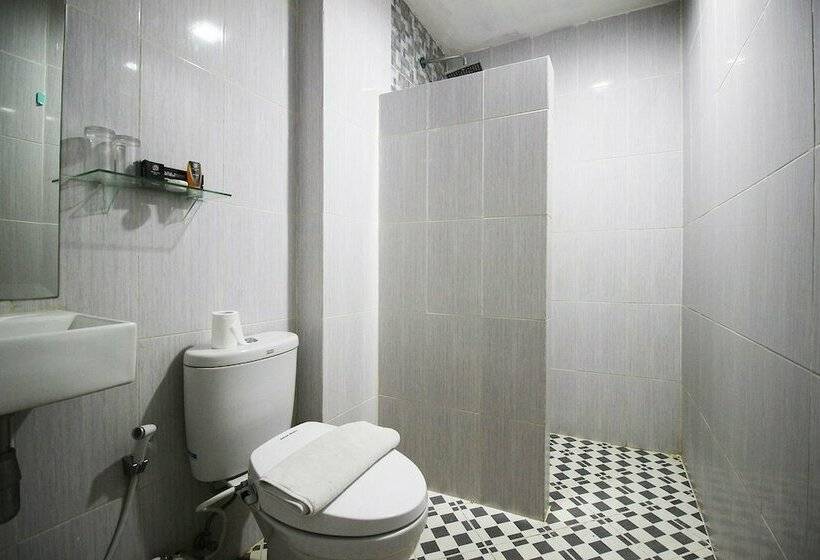 غرفة سوبيريور, Amaliun