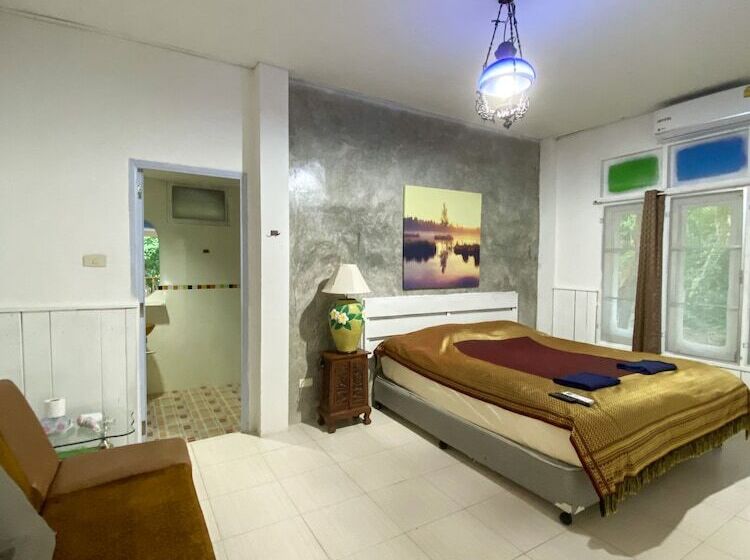 スタンダードルーム, Banthaisangthain Resort