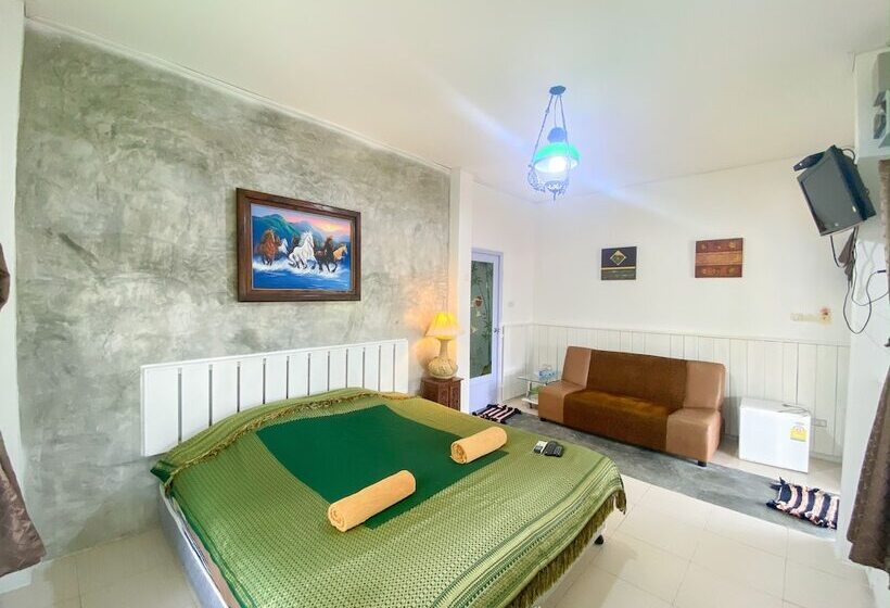 スタンダードルーム, Banthaisangthain Resort