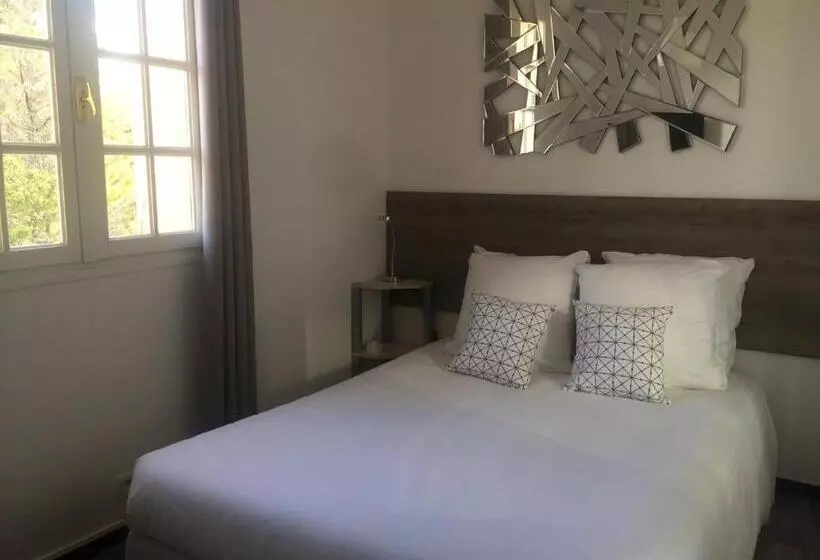 スタンダードルーム, Hôtel Castel Saint Anne
