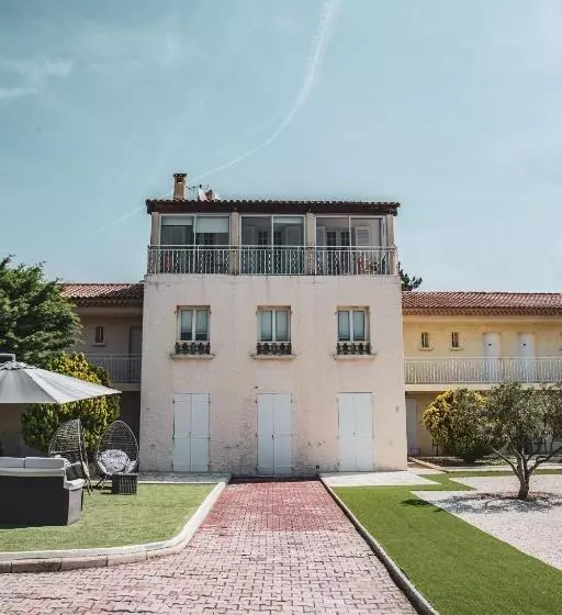 スーペリアールーム, Hôtel Castel Saint Anne