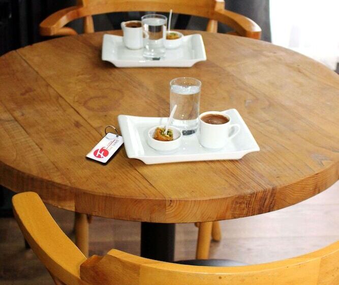 豪华房间, Istanbul Fair