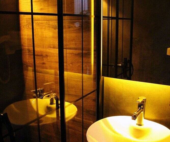 经济房, Istanbul Fair