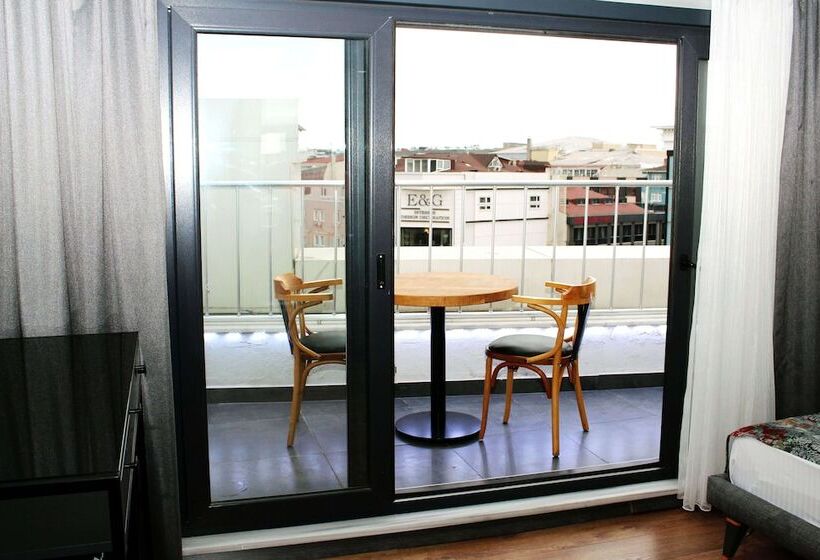 豪华房间, Istanbul Fair