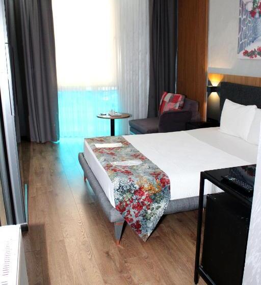 豪华房间, Istanbul Fair