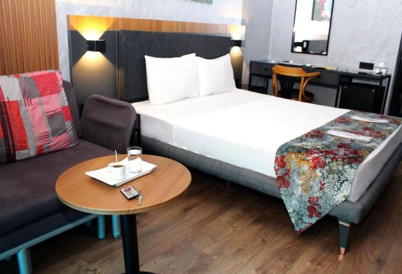 豪华房间, Istanbul Fair