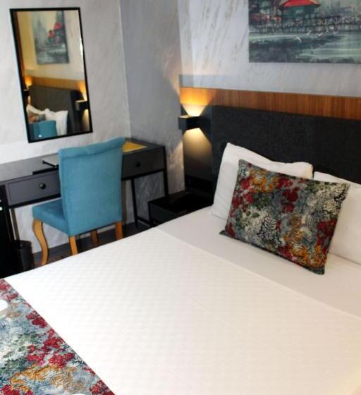 标准间, Istanbul Fair