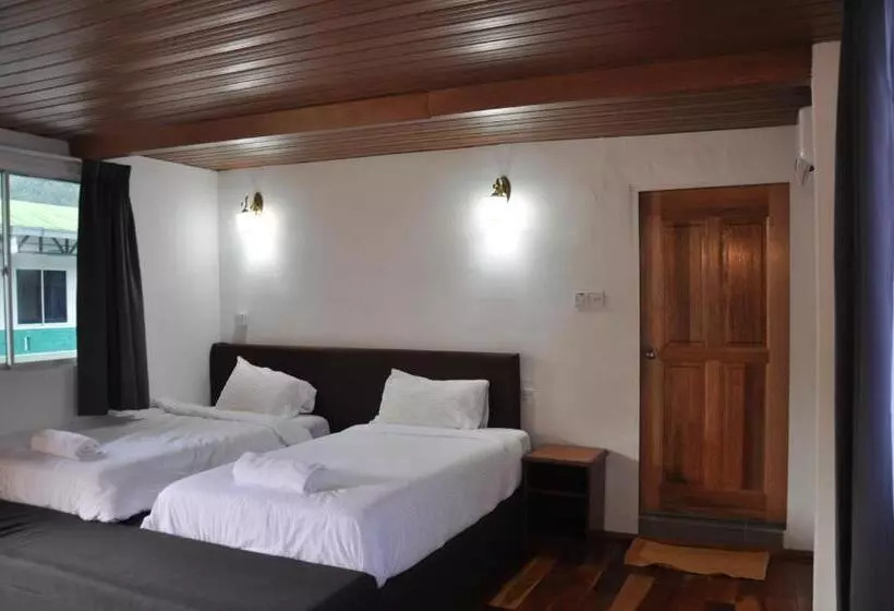 Superior-huone, Joe Fisherman Inn