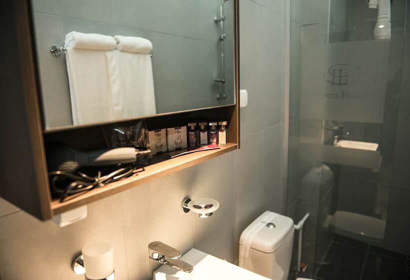 مجموعه ویستا شهر, Opera House