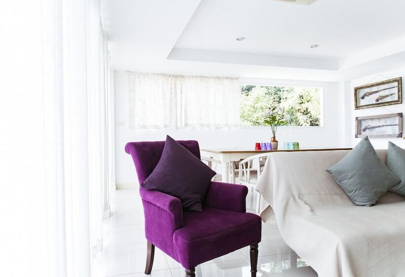 １ベッドルームペントハウスアパート, Pandora