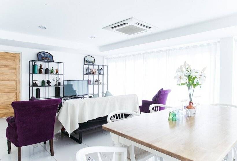 １ベッドルームペントハウスアパート, Pandora