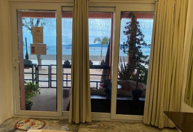 Номер Deluxe Вид на Море, Papa Freds Beach Resort
