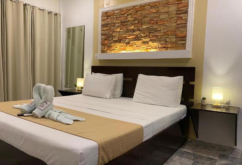 اتاق لوکس با چشم‌انداز دریا, Papa Freds Beach Resort