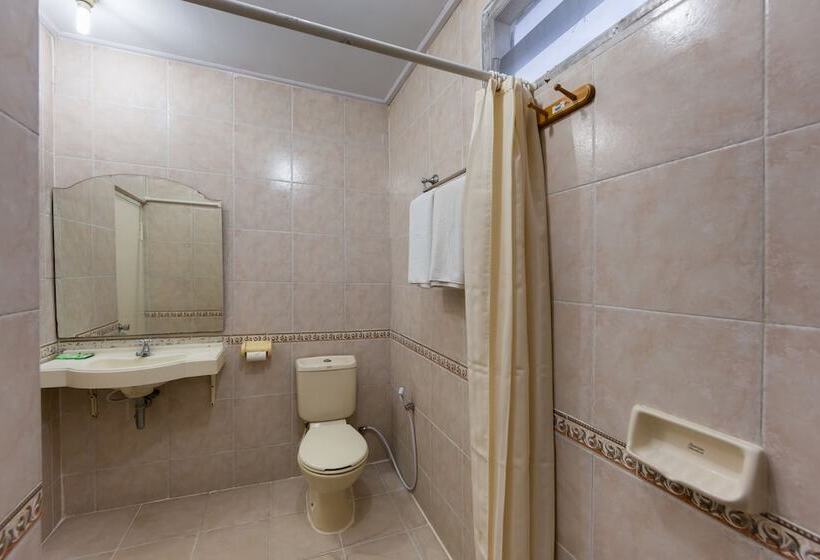 Quarto Deluxe, Puri Tamu