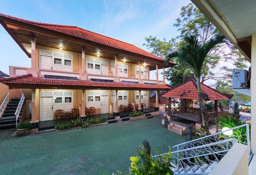 Quarto Deluxe, Puri Tamu