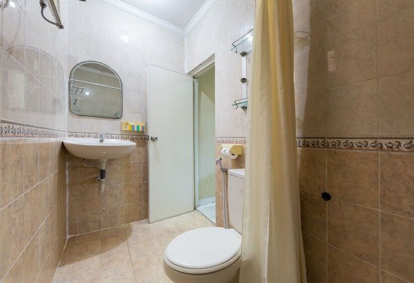 Quarto Deluxe, Puri Tamu