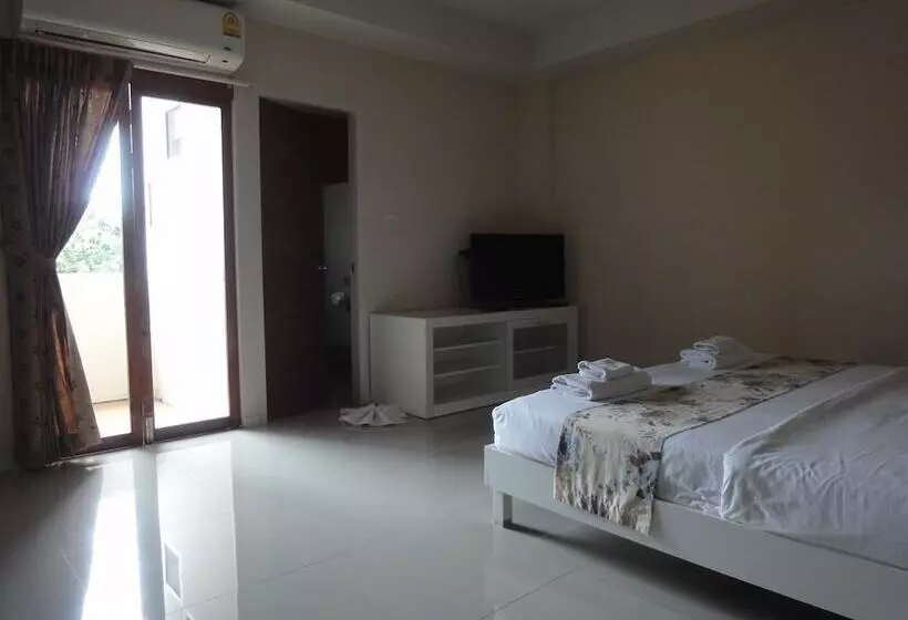 استودیوی استاندارد, Royal Place Banchang