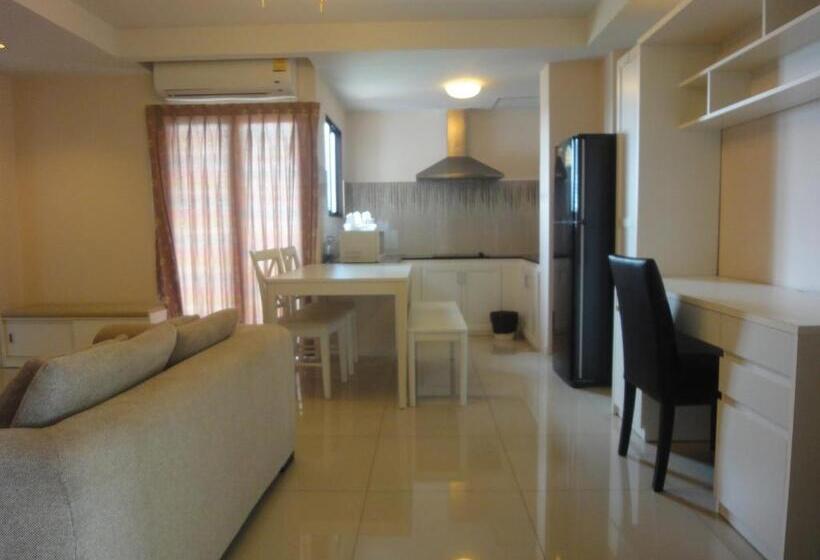 סוויטה, Royal Place Banchang