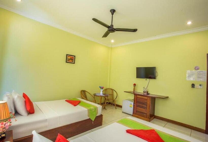 Standart Oda, Side Walk