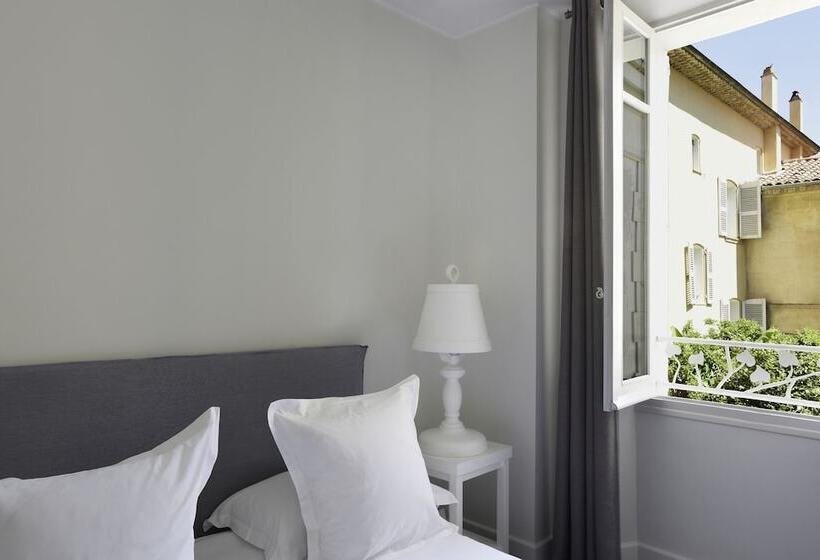 חדר סטנדרט, White 1921 Saint Tropez