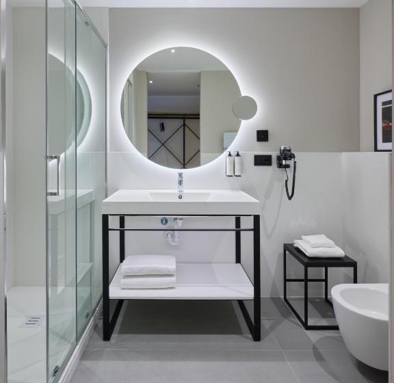 اتاق لوکس, Rmh Modena Raffaello